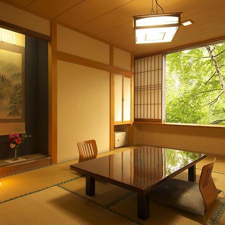 Kusatsu Skyland Hotel Bagian luar foto