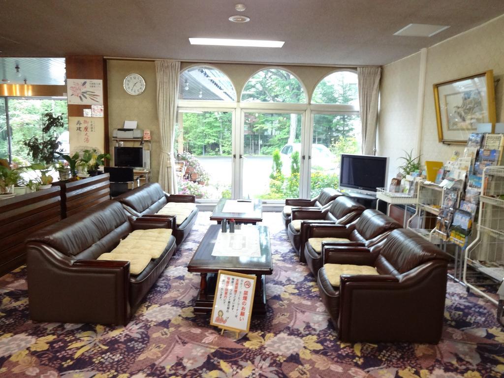 Kusatsu Skyland Hotel Bagian luar foto