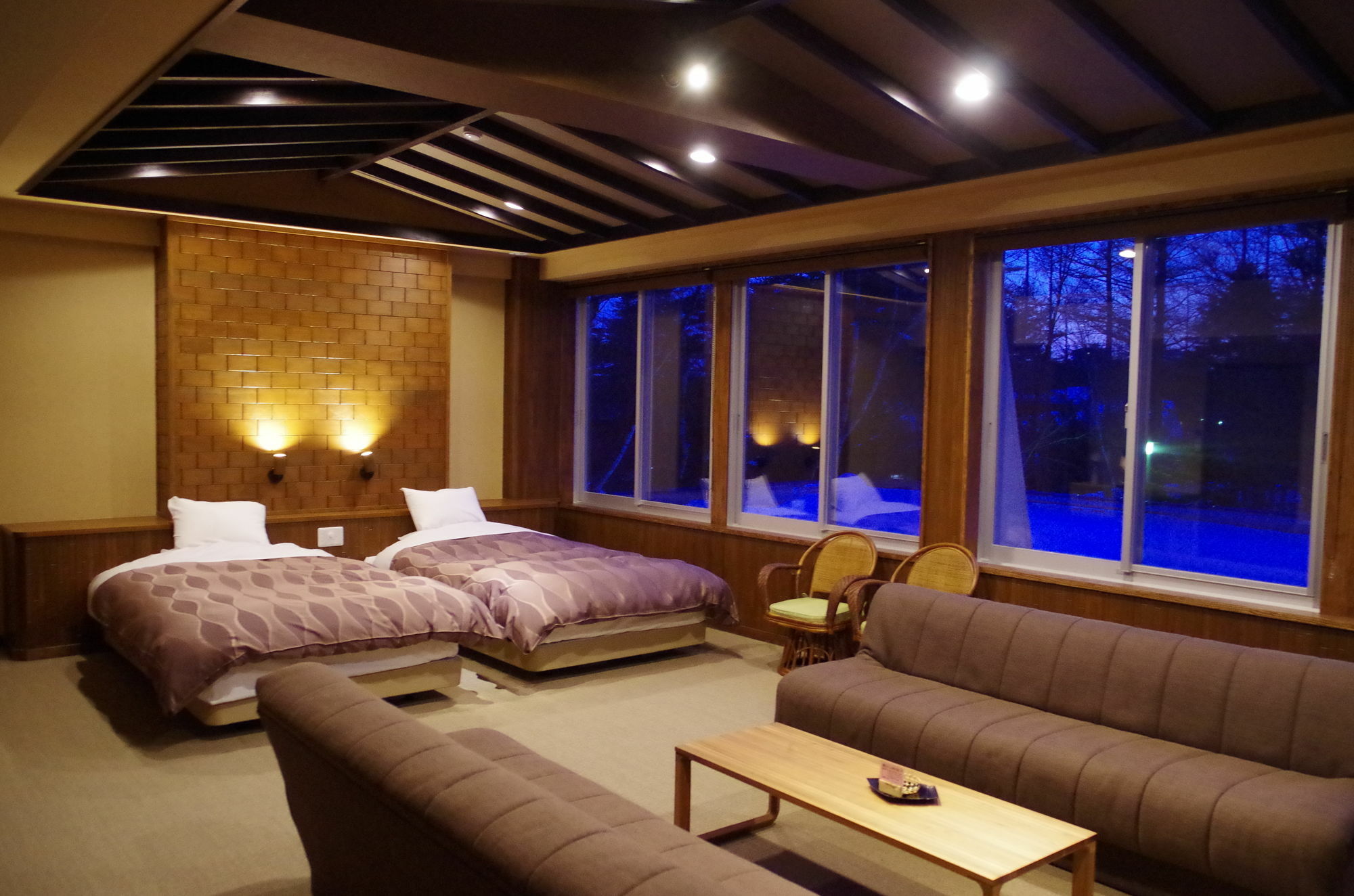 Kusatsu Skyland Hotel Bagian luar foto