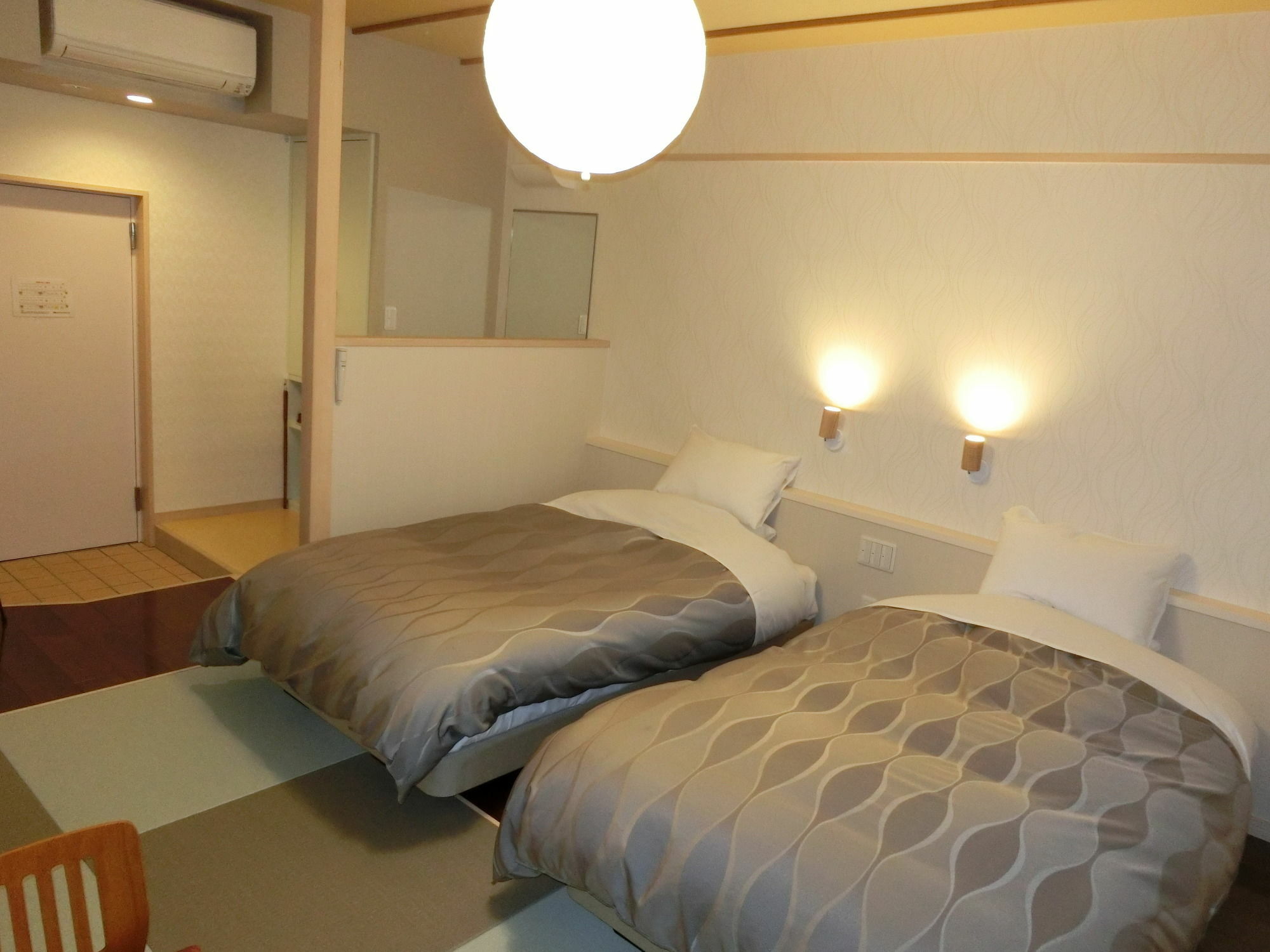 Kusatsu Skyland Hotel Bagian luar foto