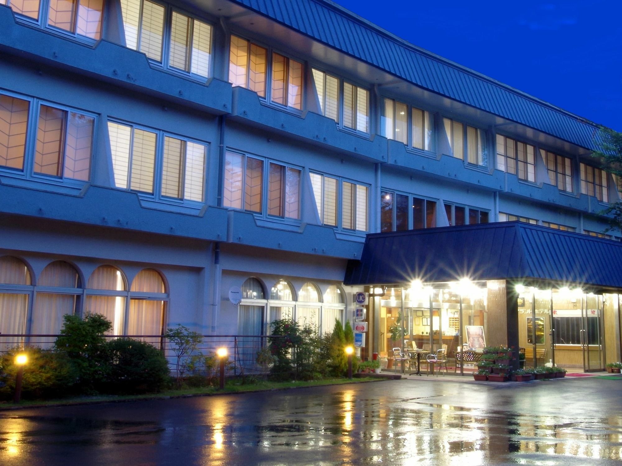 Kusatsu Skyland Hotel Bagian luar foto