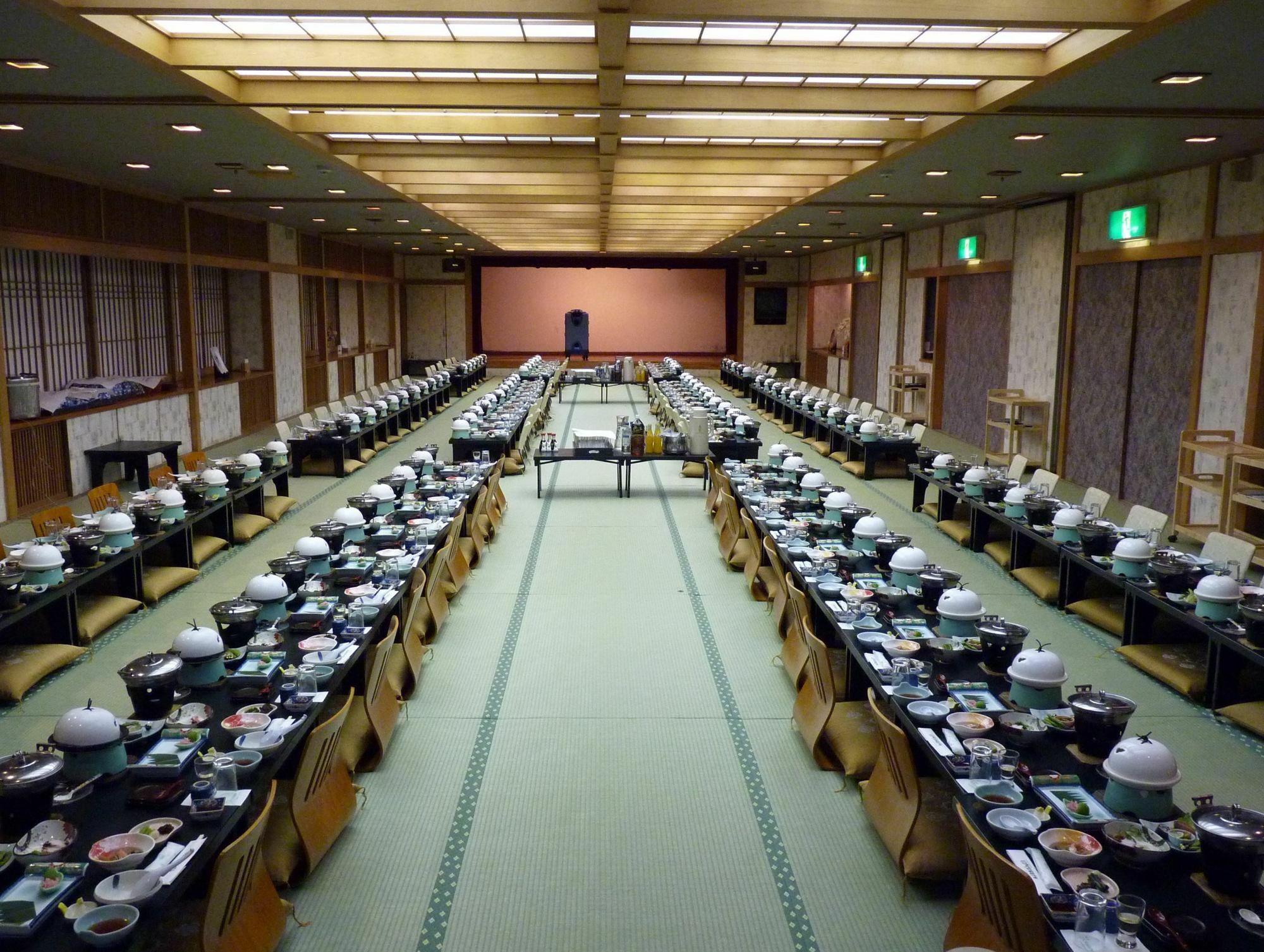 Kusatsu Skyland Hotel Bagian luar foto