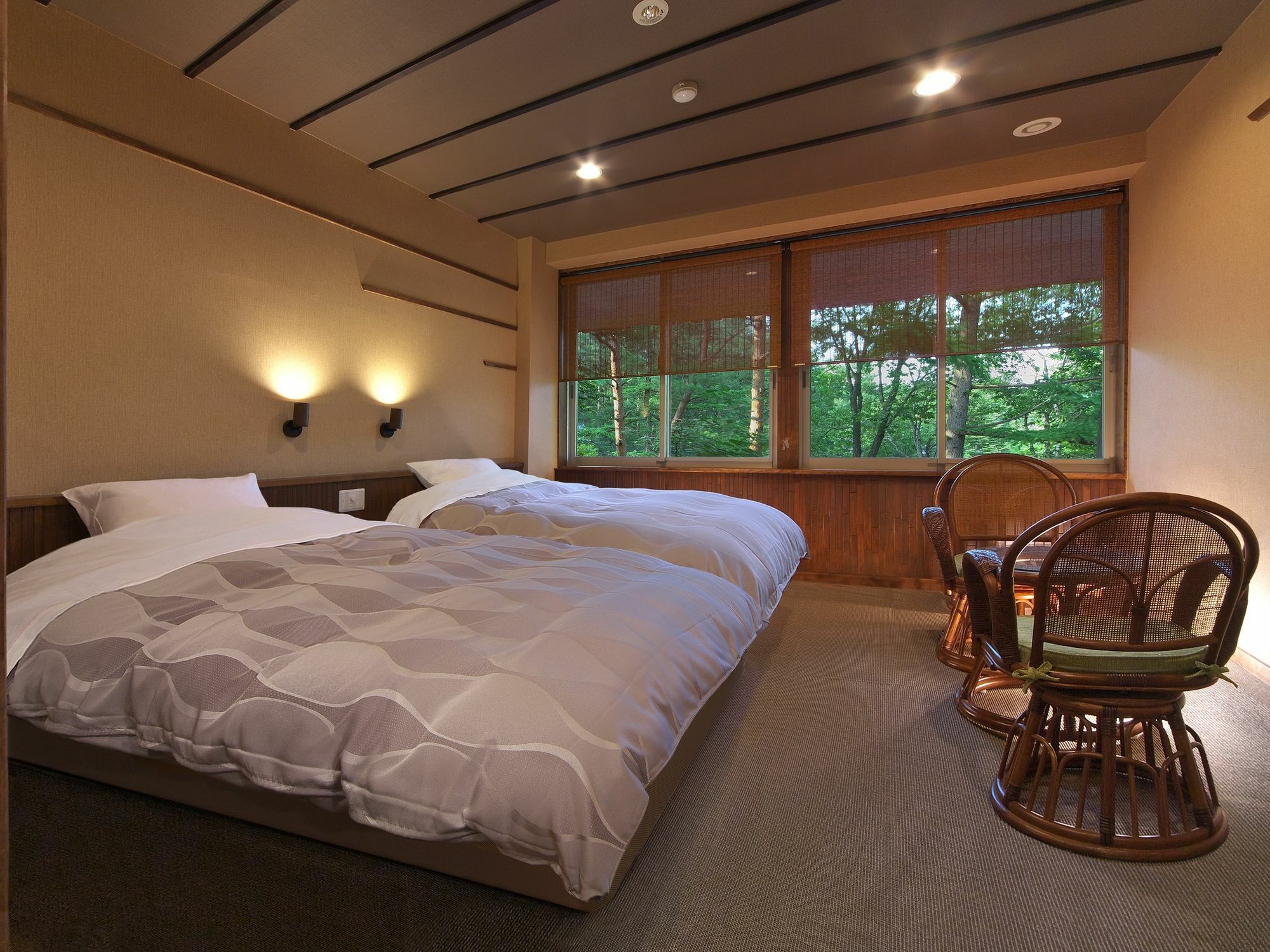 Kusatsu Skyland Hotel Bagian luar foto